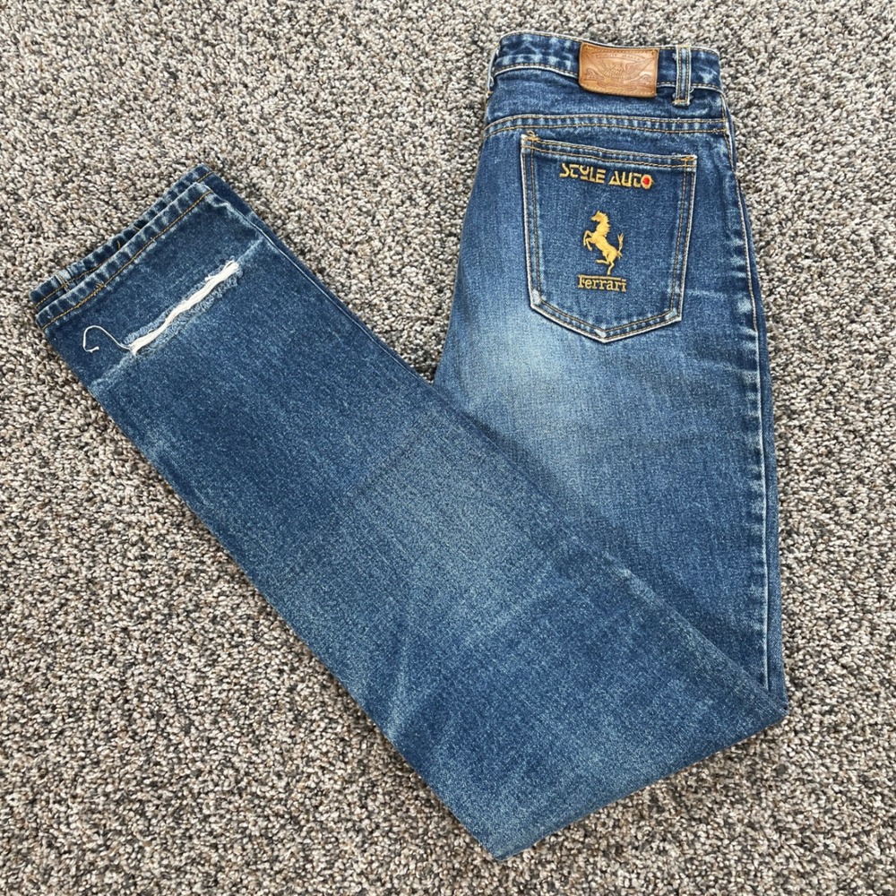 Vintage Style Auto Ferrari Women's 27x33.5 Jeans Blue Denim Straight Leg